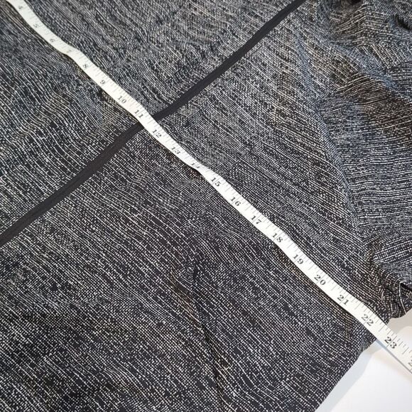 Lululemon Jacket Womens 12 Black Pack it Up Jacket Lightweight Spring Jacket - Picture 10 of 11